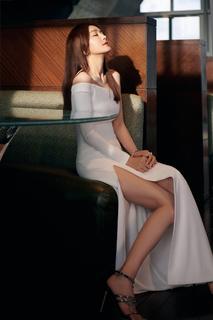 Lan Qin feet photo 19