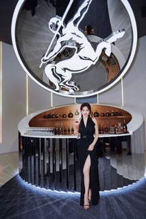 Lan Qin feet photo 6