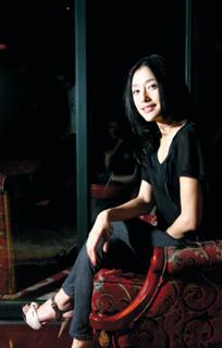 Lan Qin feet photo 3