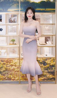 Lan Qin feet photo 3