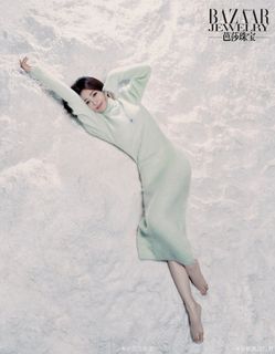 Lan Qin feet photo 9