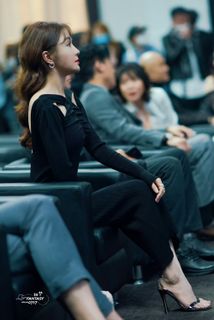Lan Qin feet photo 5