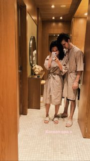 Lana Condor feet photo thumbnail