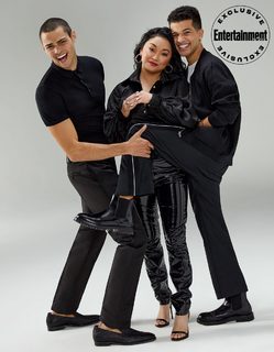 Lana Condor feet photo thumbnail