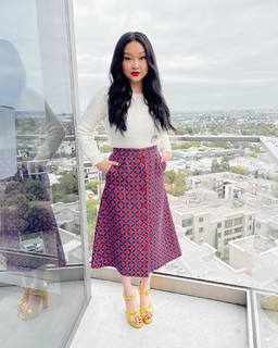 Lana Condor feet photo thumbnail