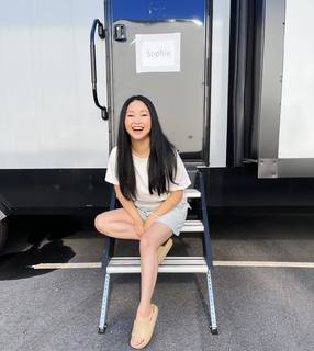 Lana Condor feet photo thumbnail