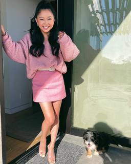 Lana Condor feet photo thumbnail