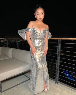 Lana Condor feet photo thumbnail