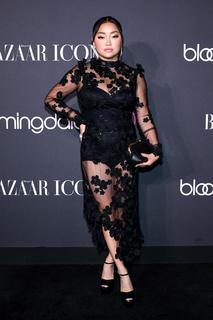 Lana Condor feet photo thumbnail