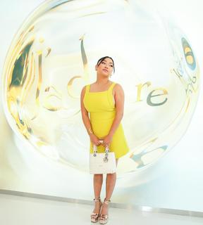 Lana Condor feet photo thumbnail