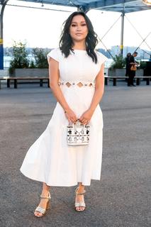 Lana Condor feet photo thumbnail