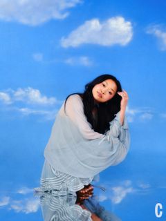 Lana Condor feet photo 13
