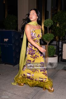 Lana Condor feet photo 18