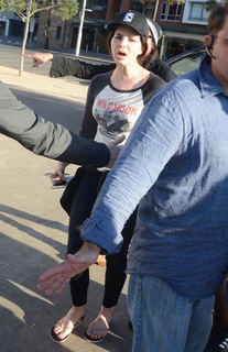 Lana Del Rey feet photo thumbnail