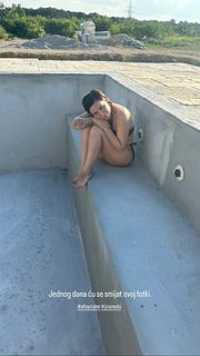 Lana Klingor feet photo 6
