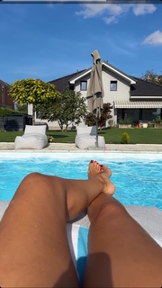 Lana Klingor feet photo 4