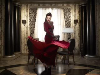 Lana Parrilla feet photo thumbnail