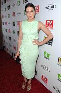 Lana Parrilla feet photo thumbnail