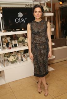 Lana Parrilla feet photo thumbnail