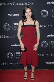 Lana Parrilla feet photo thumbnail