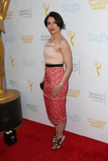 Lana Parrilla feet photo thumbnail