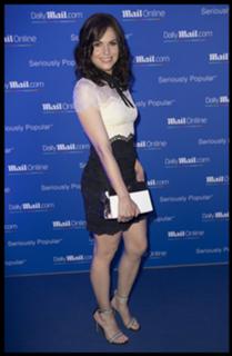 Lana Parrilla feet photo thumbnail