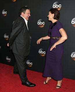 Lana Parrilla feet photo thumbnail