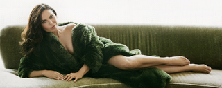 Lana Parrilla feet photo thumbnail