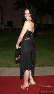 Lana Parrilla feet photo thumbnail