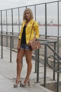 Lana Rhodes feet photo 15