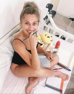 Lana Rhodes feet photo 7
