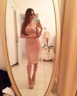 Lana Rose feet photo thumbnail
