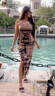 Lana Rose feet photo thumbnail