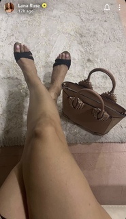 Lana Rose feet photo thumbnail