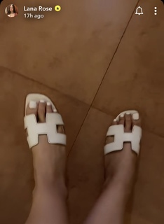 Lana Rose feet photo thumbnail