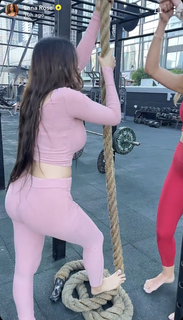 Lana Rose feet photo thumbnail