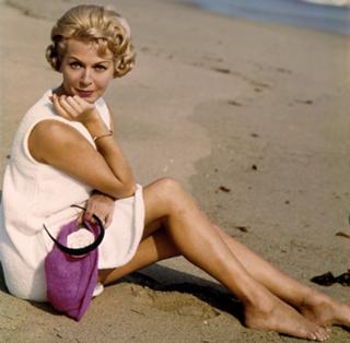 Lana Turner feet photo 13