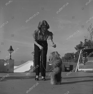 Lana Turner feet photo 15