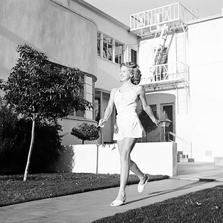Lana Turner feet photo 13