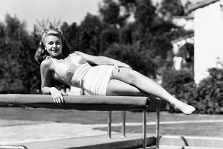 Lana Turner feet photo 12