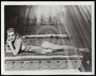 Lana Turner feet photo 20