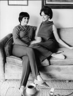 Lana Wood feet photo 5