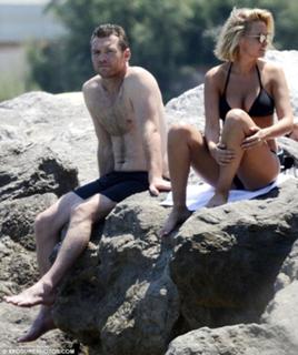 Lara Bingle feet photo 10