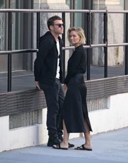 Lara Bingle feet photo 11
