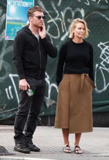 Lara Bingle feet photo 4
