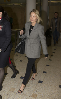 Lara Bingle feet photo 14