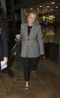 Lara Bingle feet photo 12