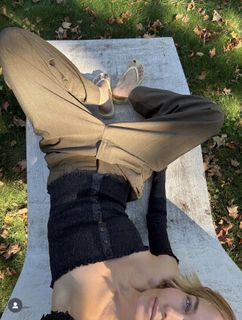 Lara Bingle feet photo 7