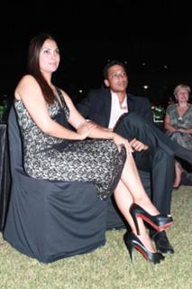 Lara Dutta feet photo thumbnail