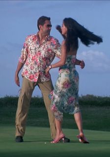 Lara Dutta feet photo thumbnail